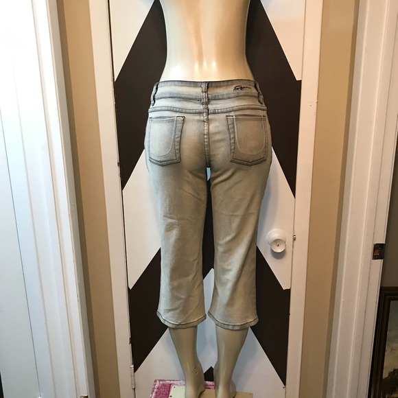 NWOT FUBU COLLECTION  distressed JEANS - Picture 4 of 8